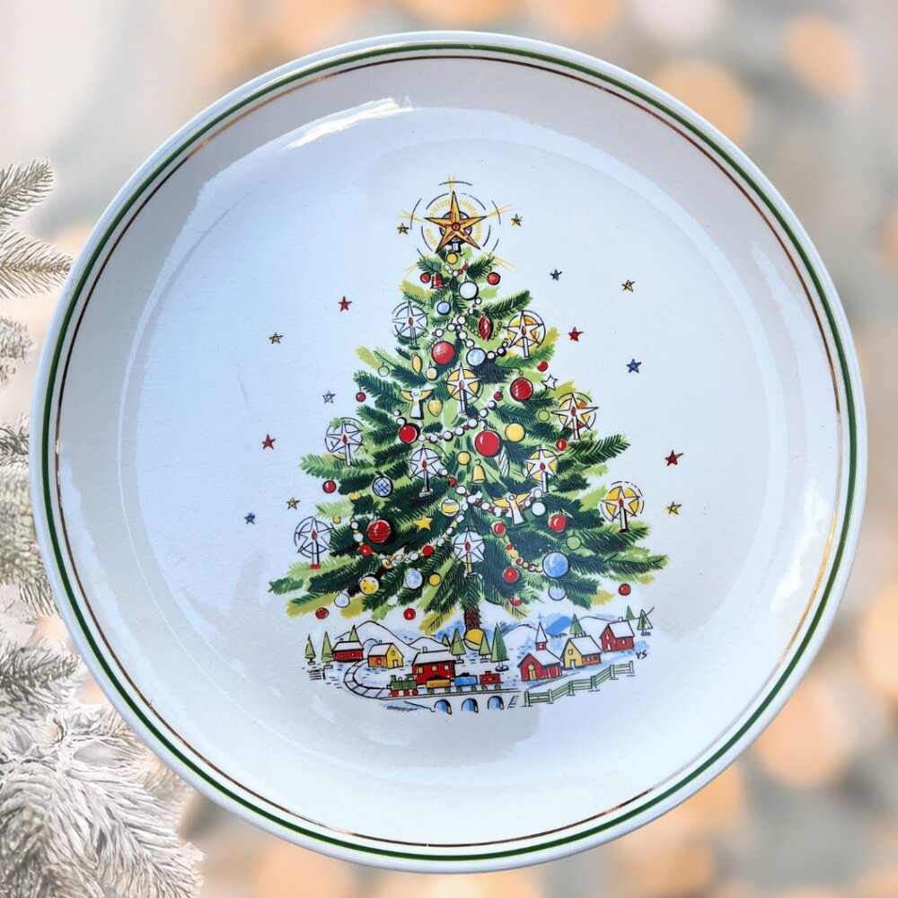 Salem “Christmas Eve” Holiday Tree Dinner Ceramic Plate Vintage